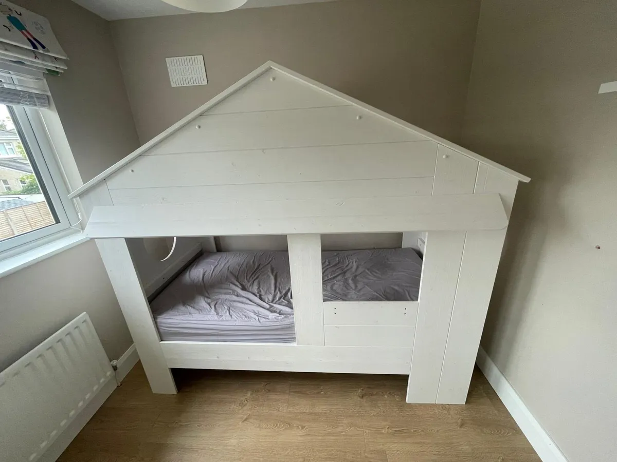 Gorgeous Child’s Bed - Image 4