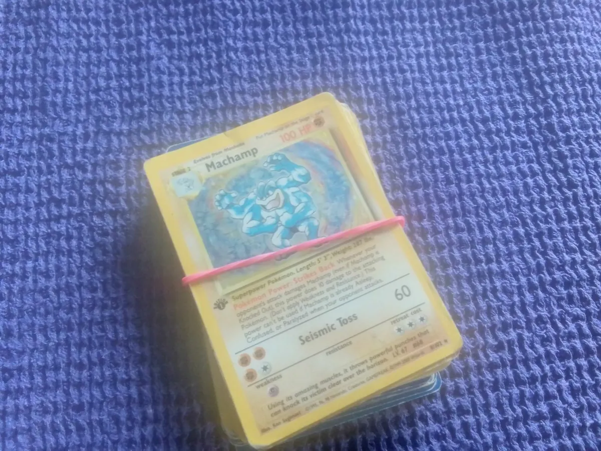 POKÉMON 1ST EDITION/VERY RARE BUNDLE CARDS - Image 1