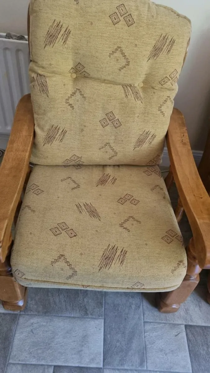 Armchair - Image 2