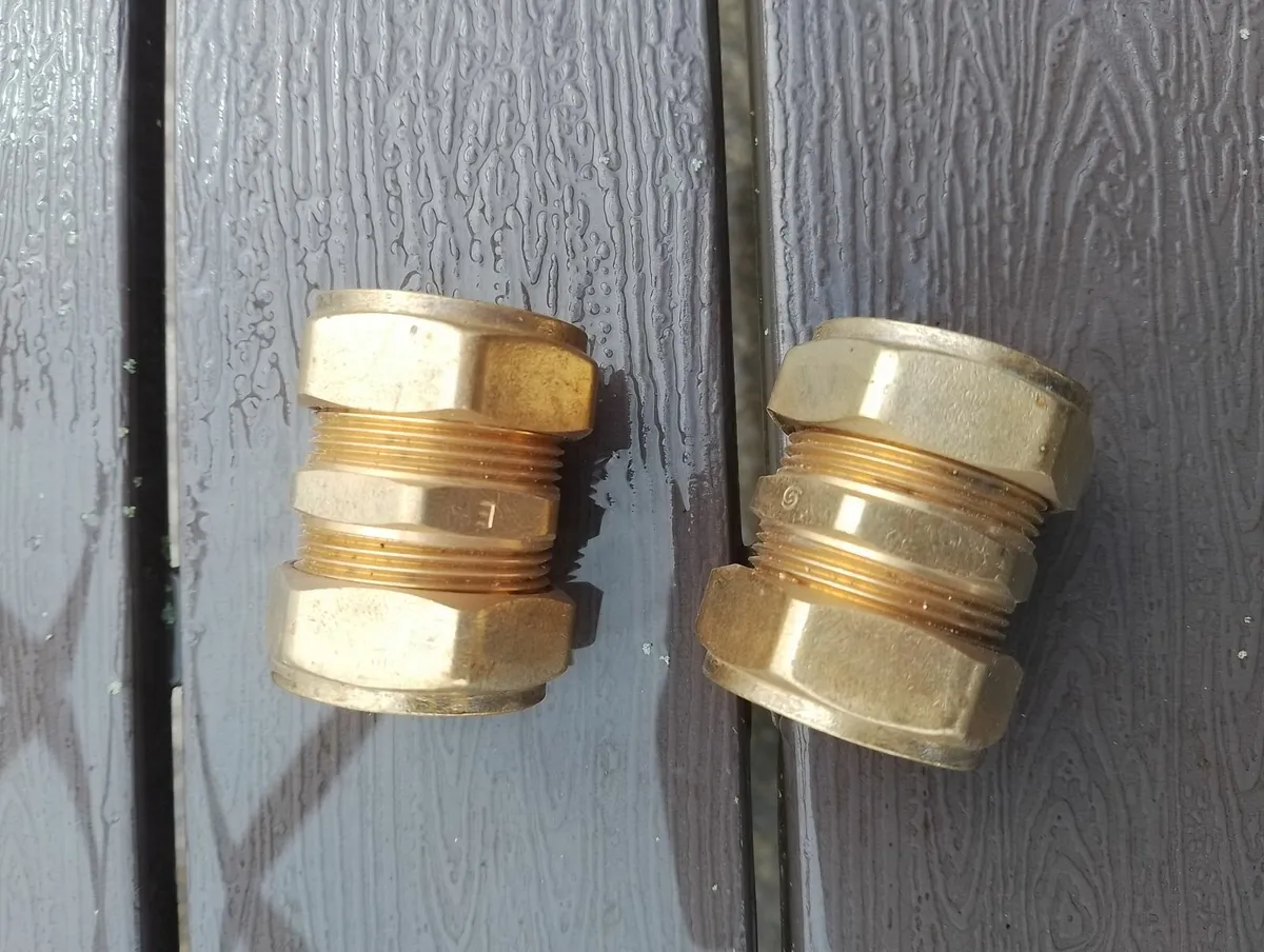 Copper pipe Coupling - Image 1
