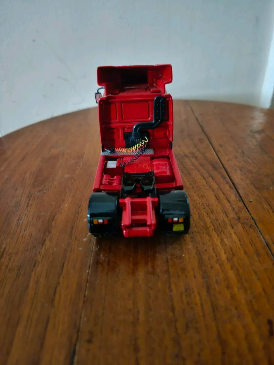 Corgi DAF Tractor Unit - Image 3