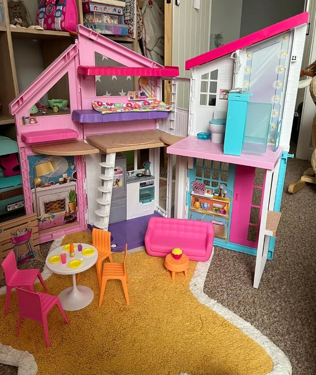 Barbie Malibu house playset - Image 2