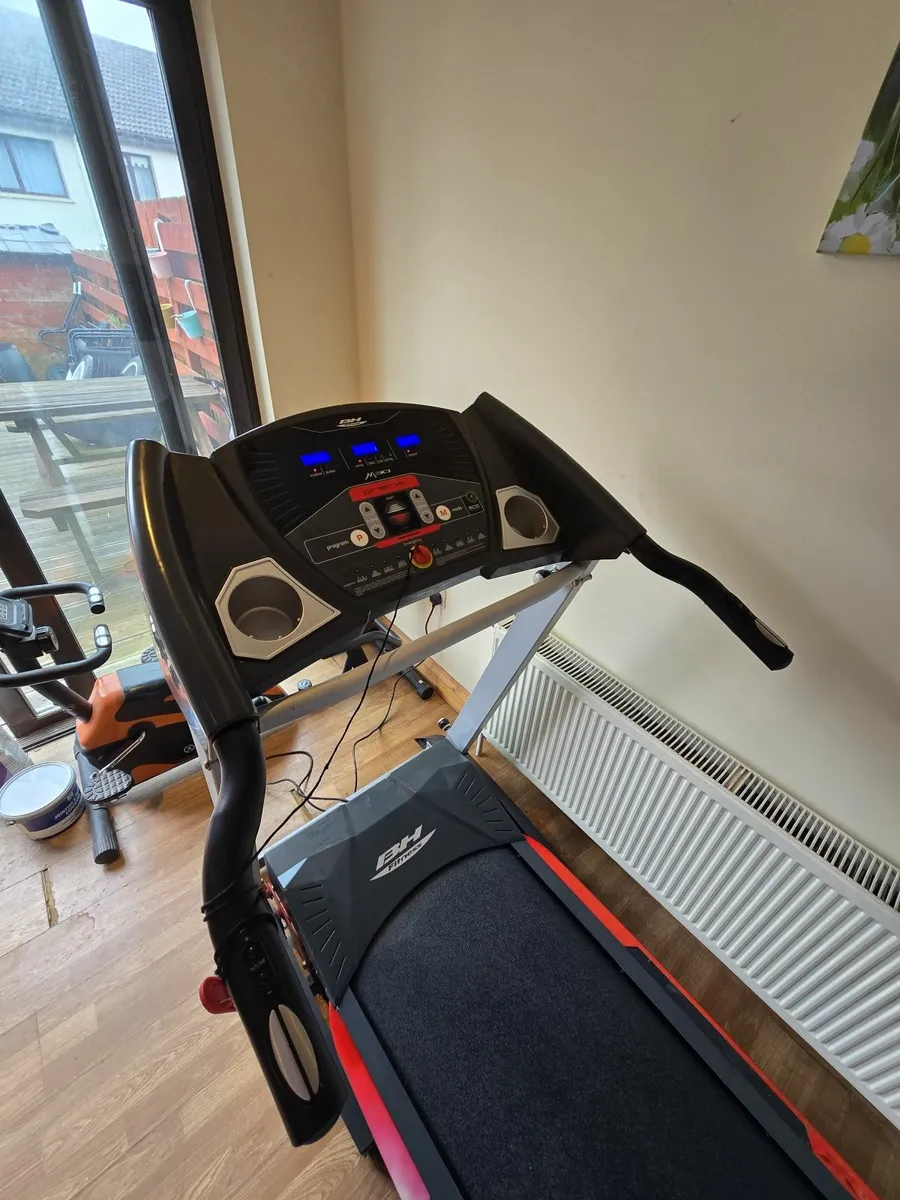 Treadmill BH fitness - Image 3