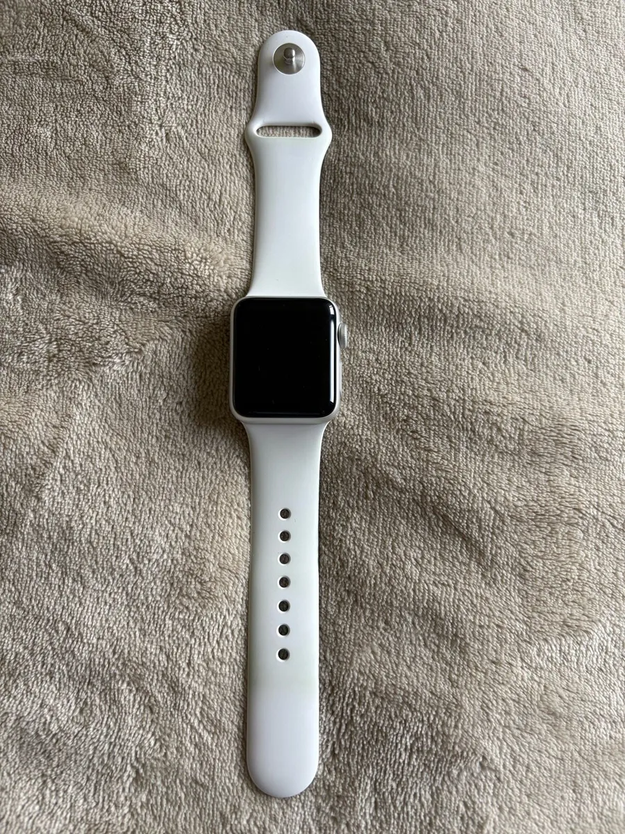 Apple Watch Series 3 - Image 3