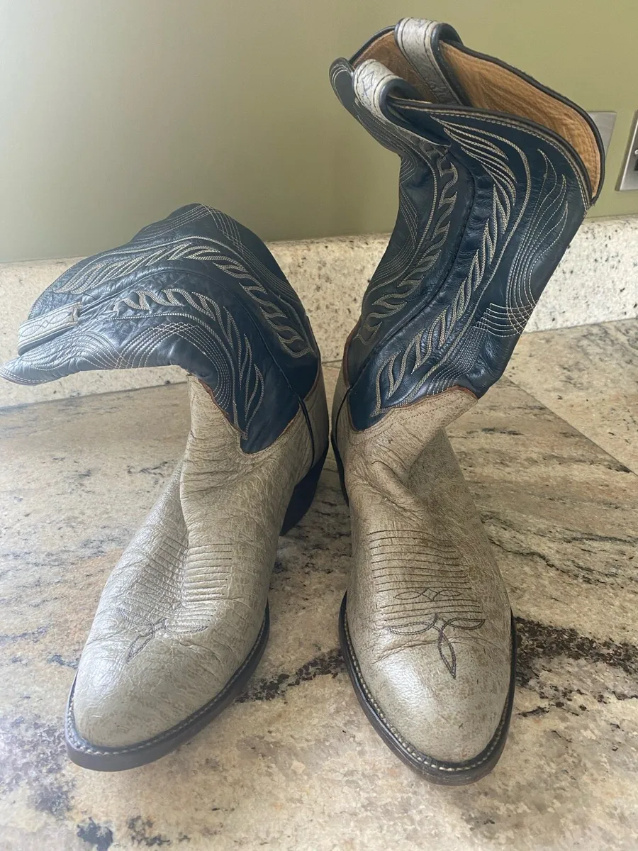 Men’s All-Leather Cowboy Boots . - Image 1