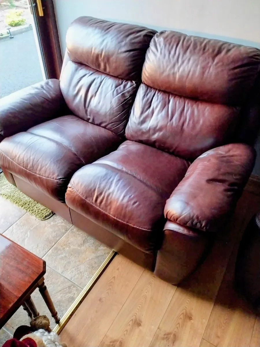 Leather 2 seater sofa