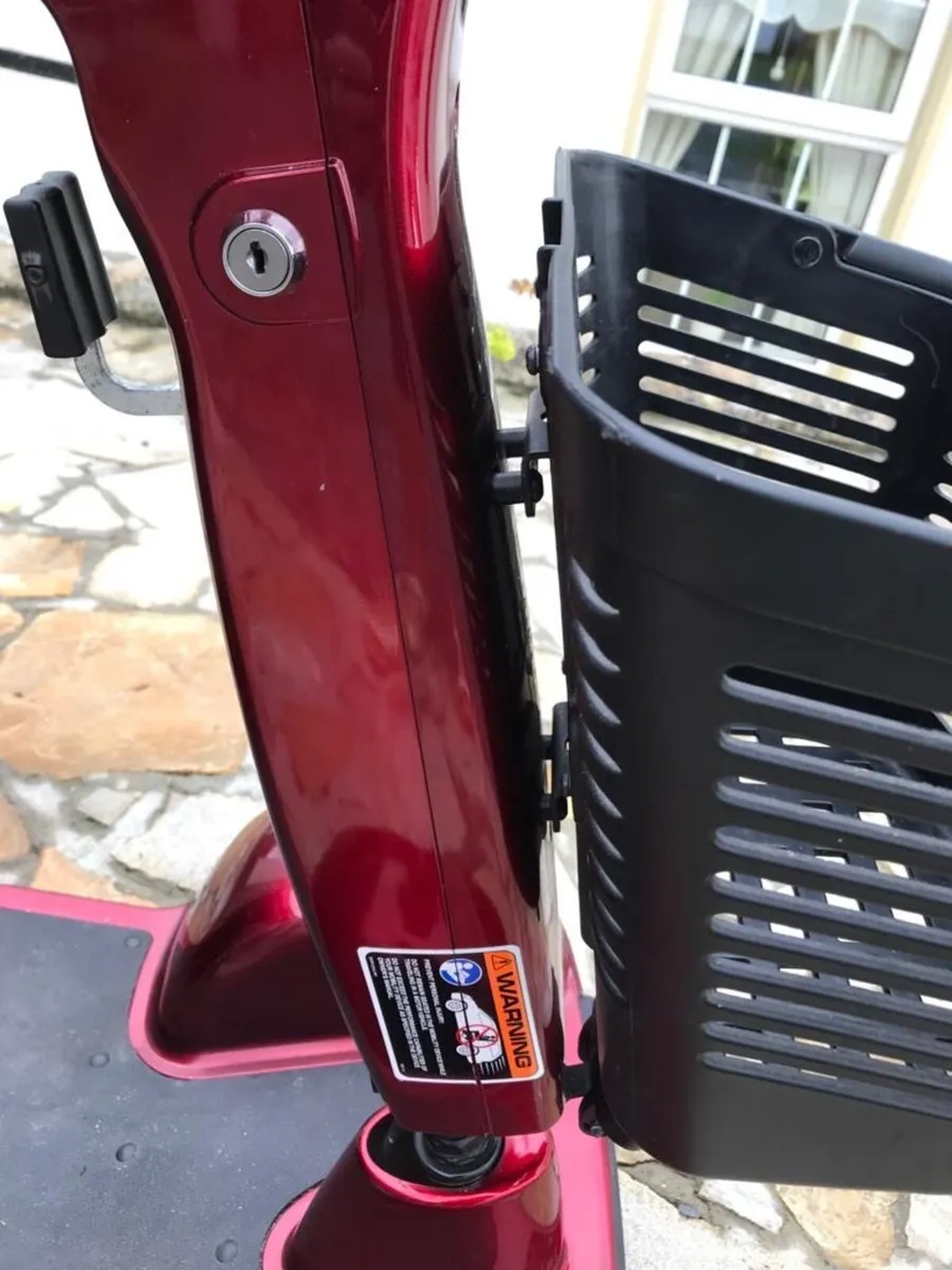 Mobility scooter - Image 2