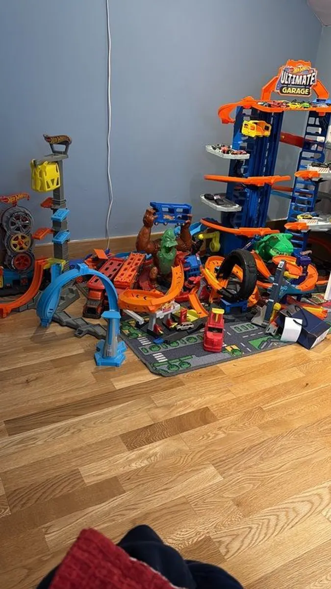hotwheels bundle - Image 1
