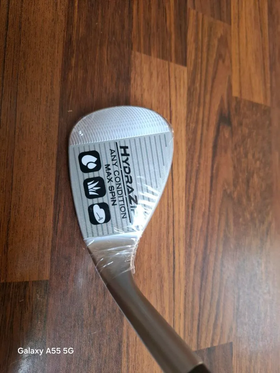 CLEAVELAND RTX 6 ZIPCORE & TAYLORMADE TP5 PIX - Image 2