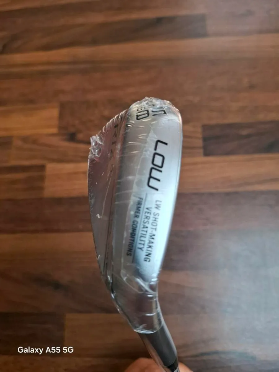 CLEAVELAND RTX 6 ZIPCORE & TAYLORMADE TP5 PIX - Image 3