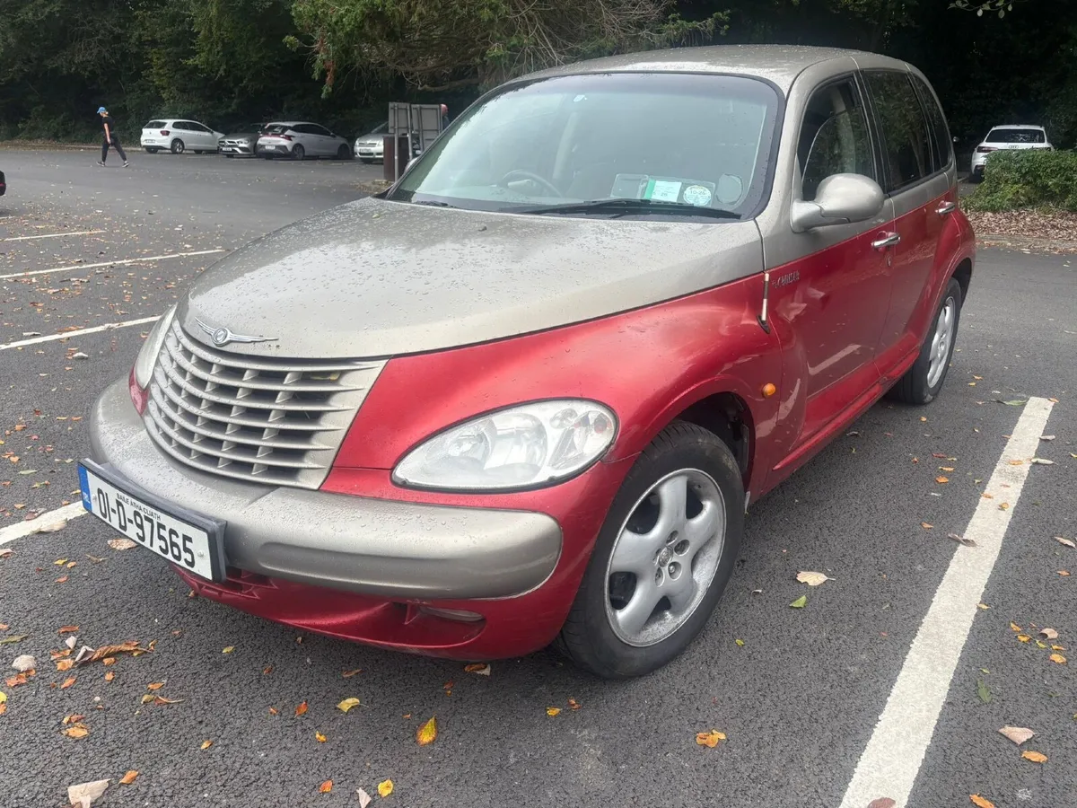 2001 Chrysler PT Cruiser Two Tone - Image 1