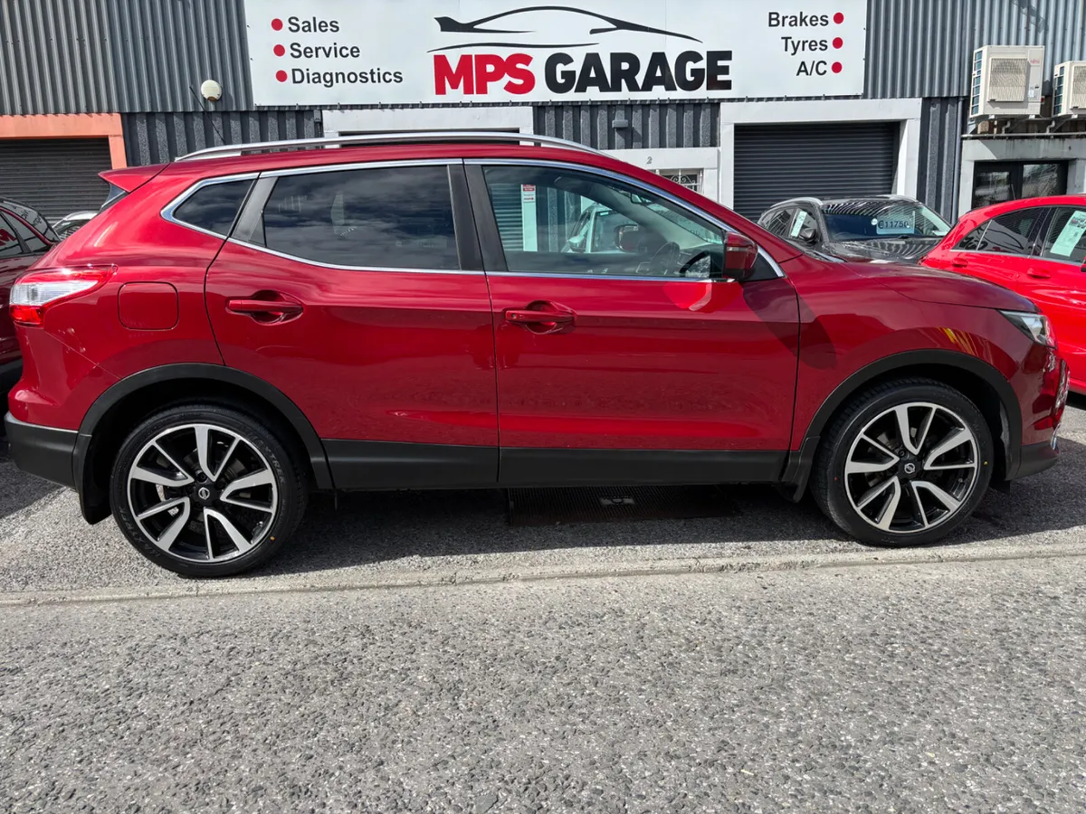 2015 Nissan Qashqai 1.5 Diesel - Image 1