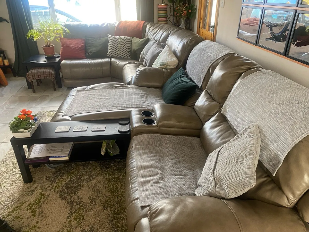 Sofa - Image 2