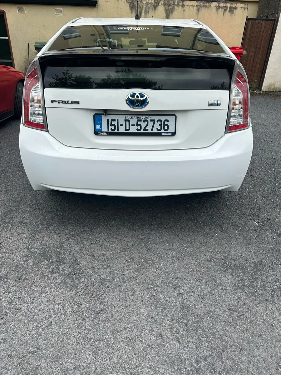 Toyota Prius 2015 - Image 4