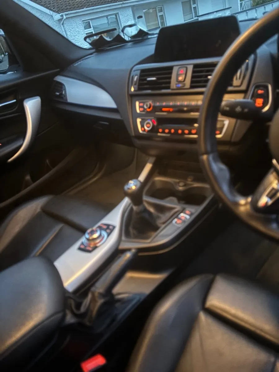 BMW 1-Series 2015 - Image 2