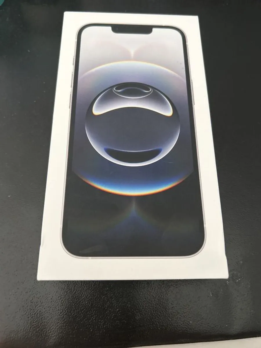 iPhone 16e white - Image 1