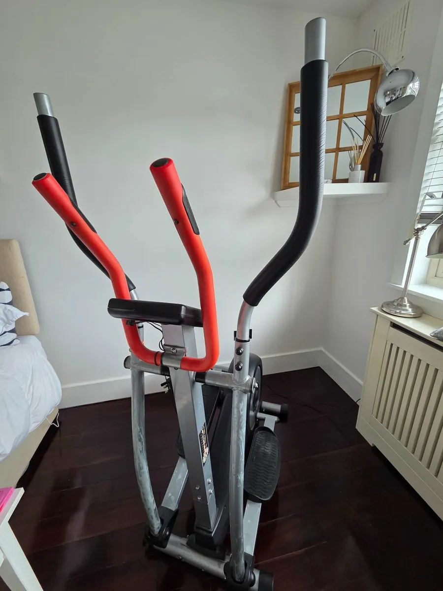 Cross trainer - Image 3