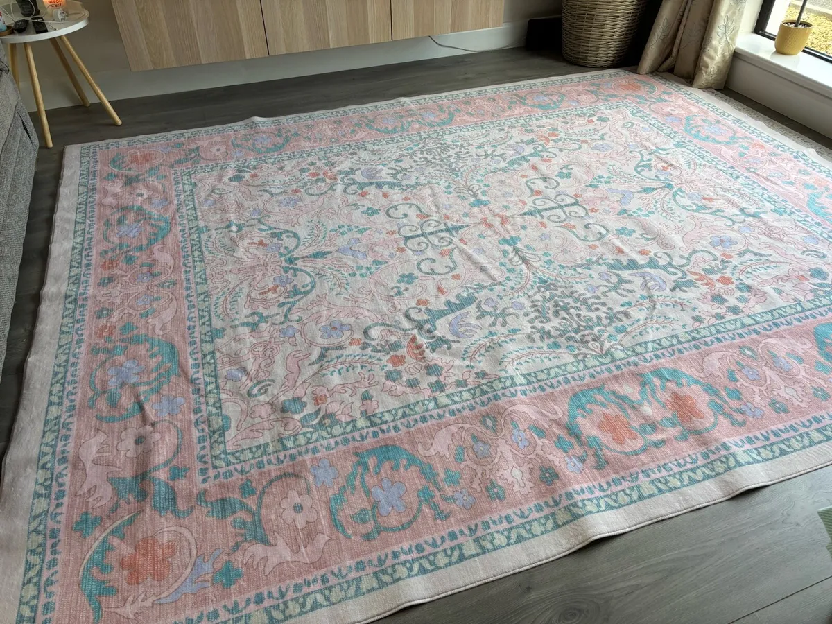 Brand New Extra large pink Floral Rug - Image 4