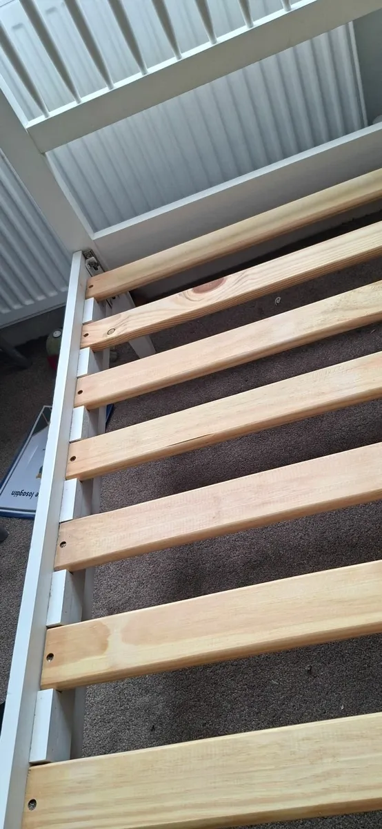 Double bed frame - Image 1