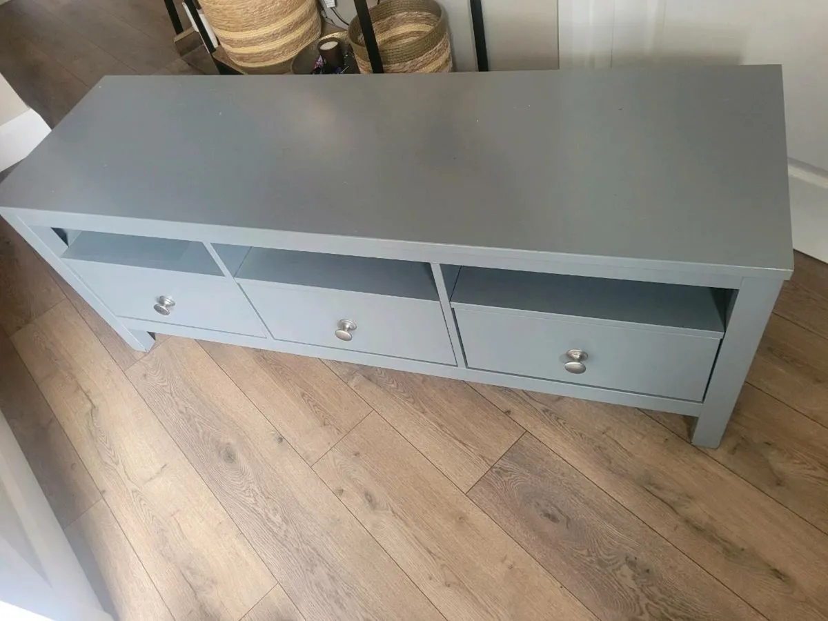 Tv unit - Image 2