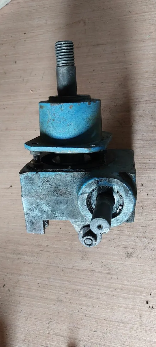 Cement mixer gearbox - Image 2