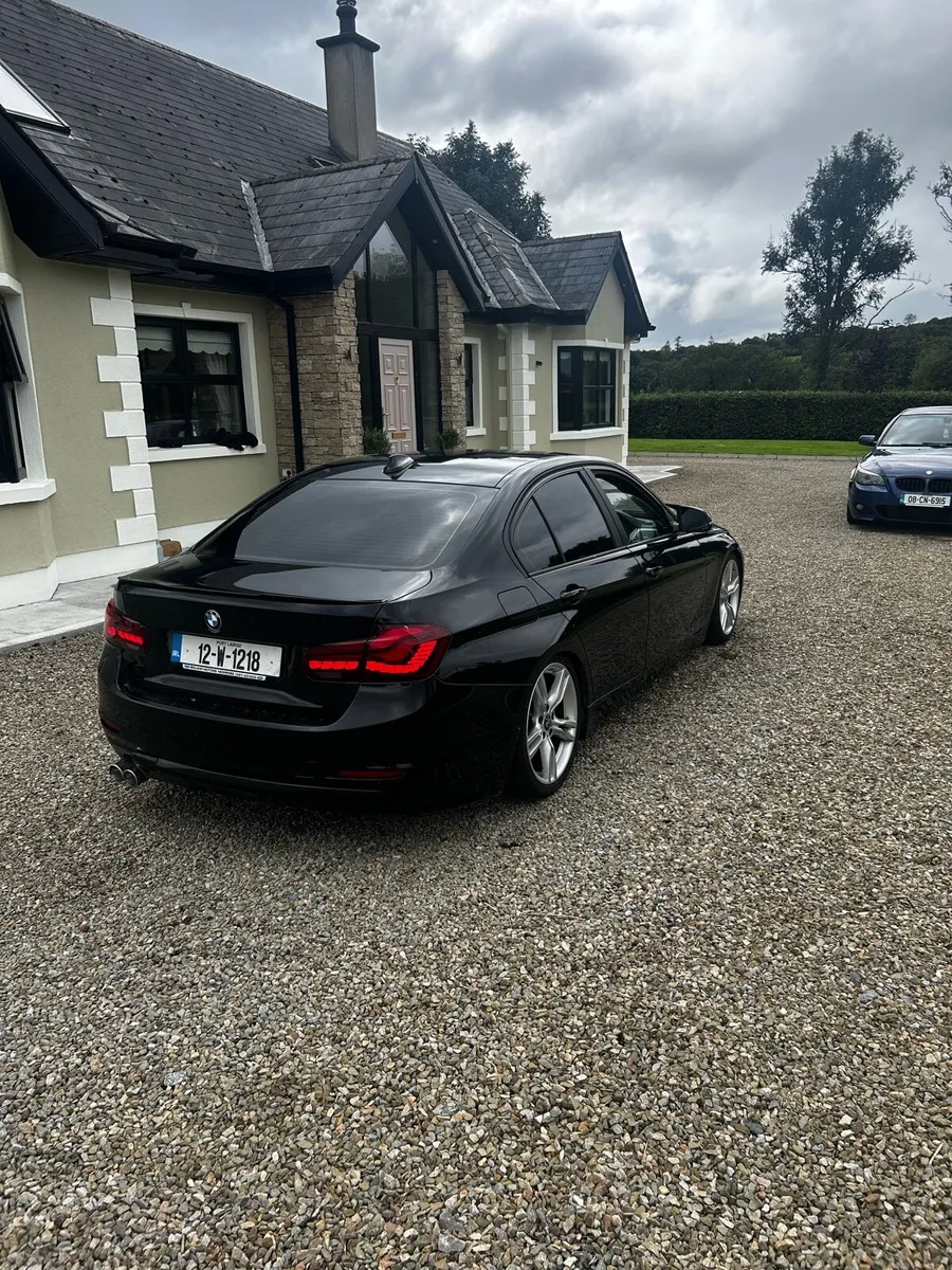 2012 bmw f30 - Image 4
