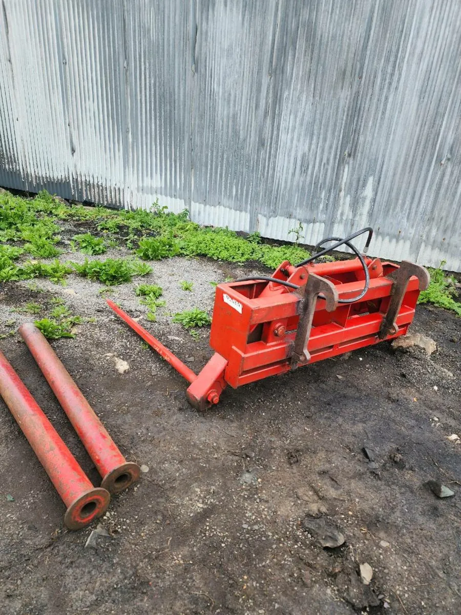 Nugent Bale handler - Image 3