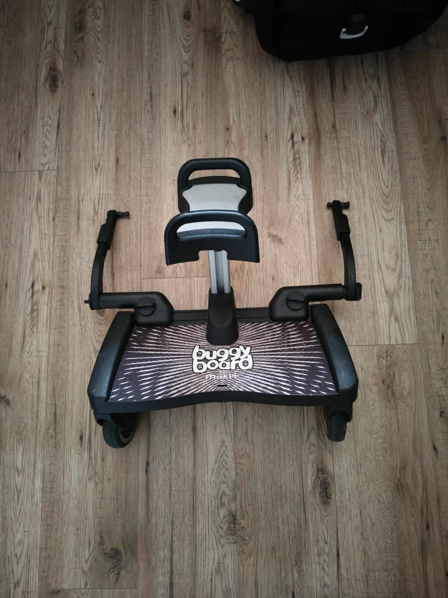 Lascal Maxi Buggy Board with Seat - Image 1