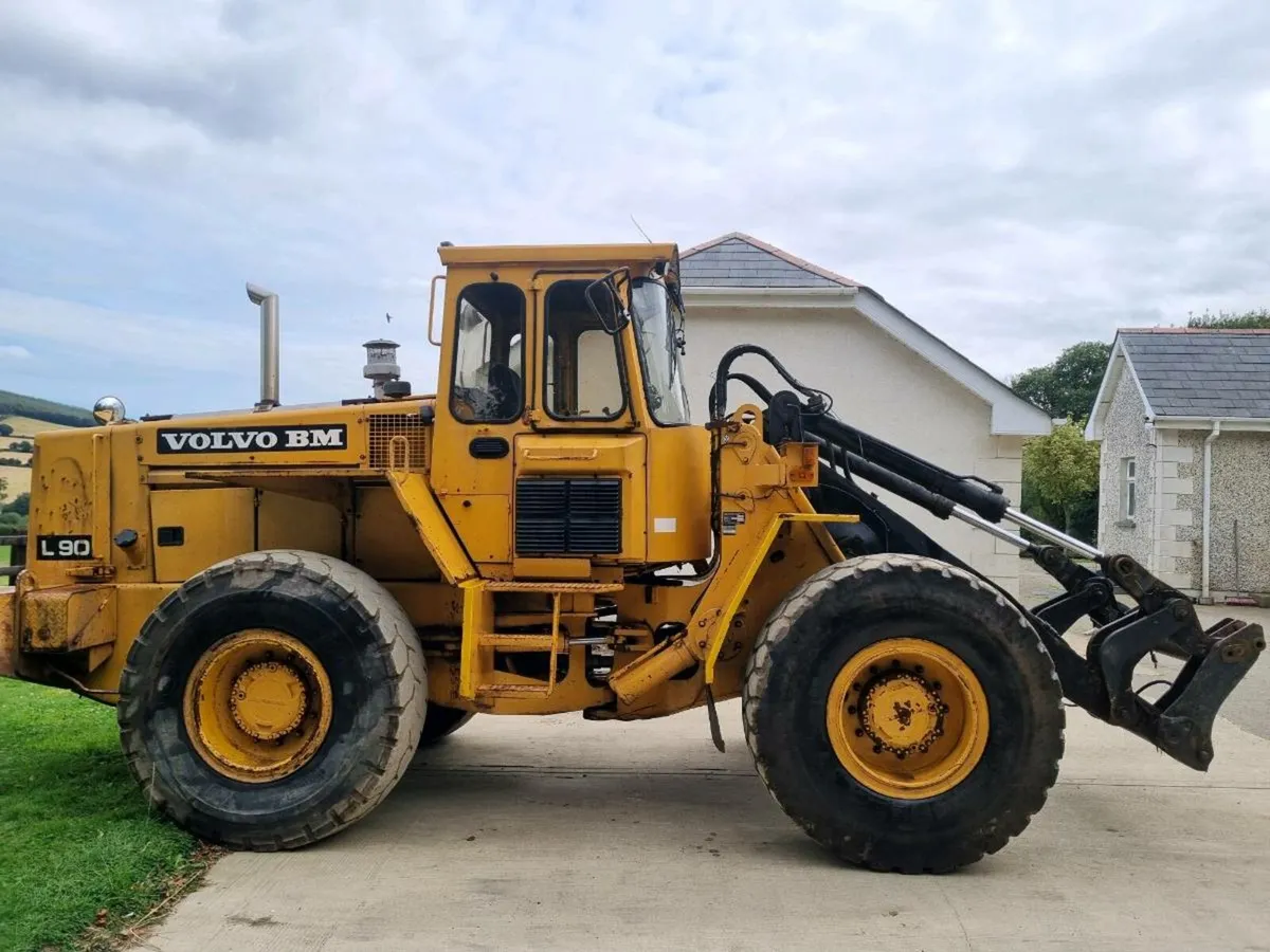 Volvo l90 bm - Image 1