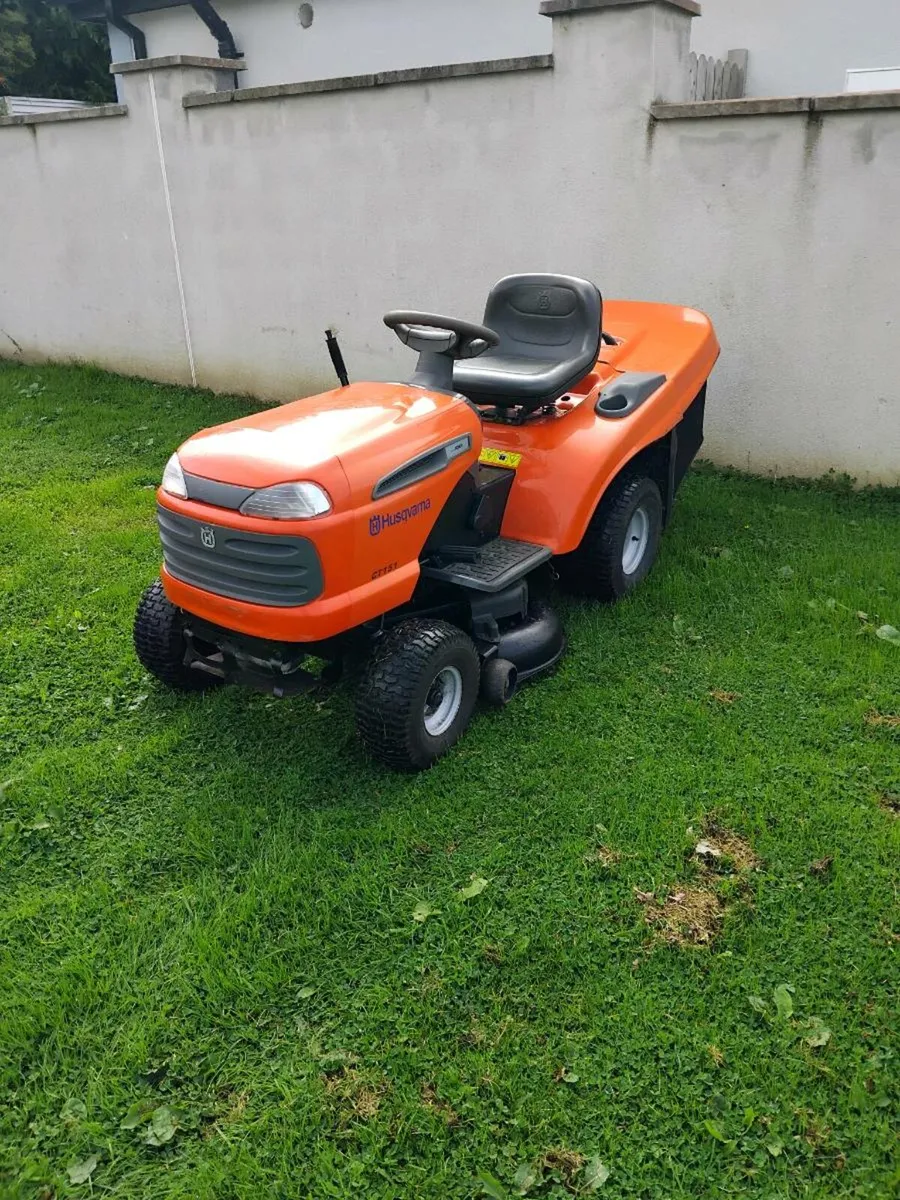 Ride on lawnmower - Image 3