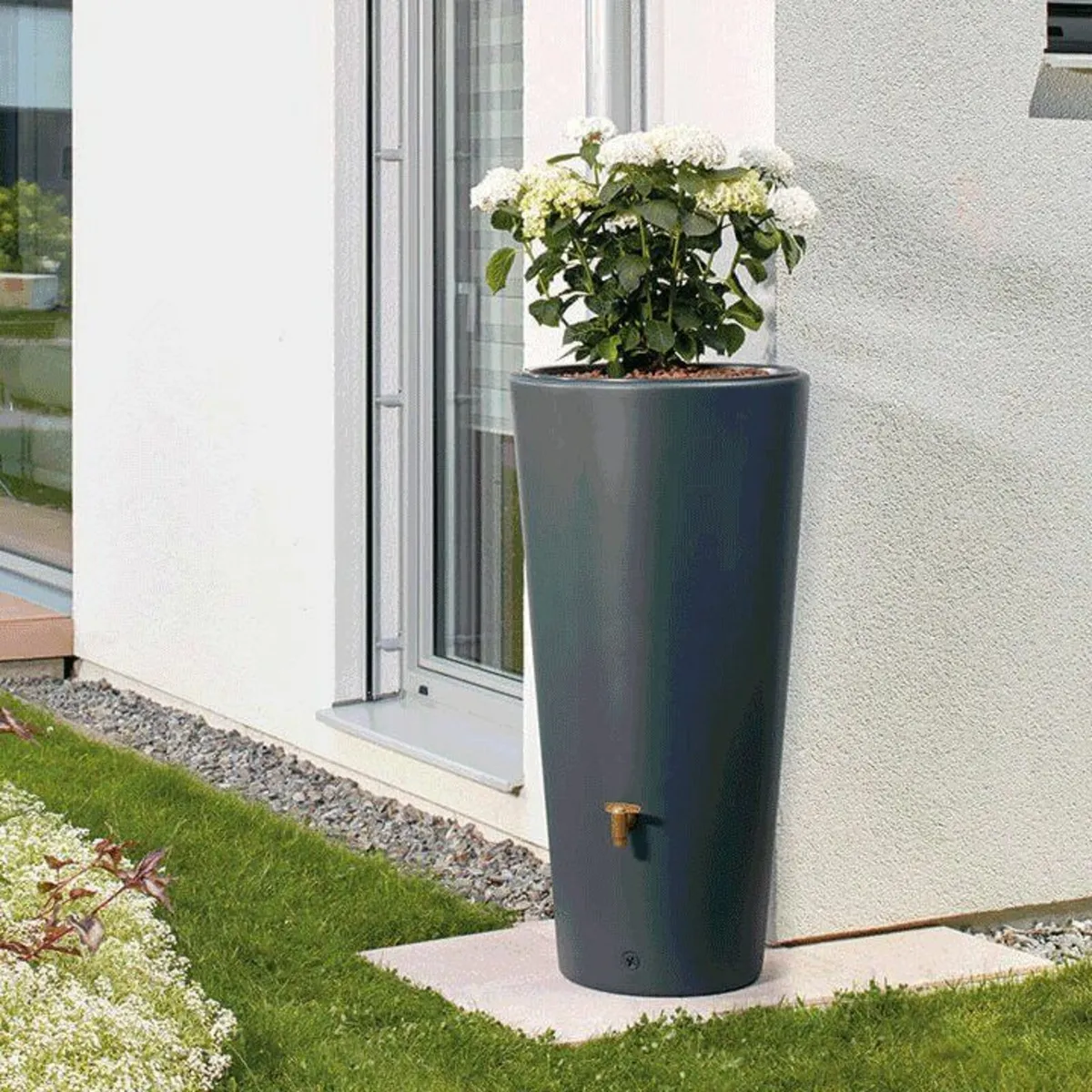 Rain water tank, rain butt, water barrel - Image 1