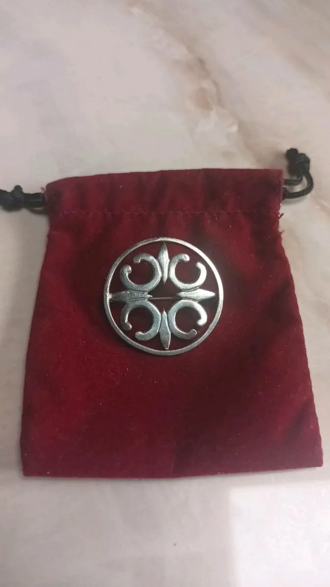 Stamped silver St Magnus brooch, D18, freepost - Image 1