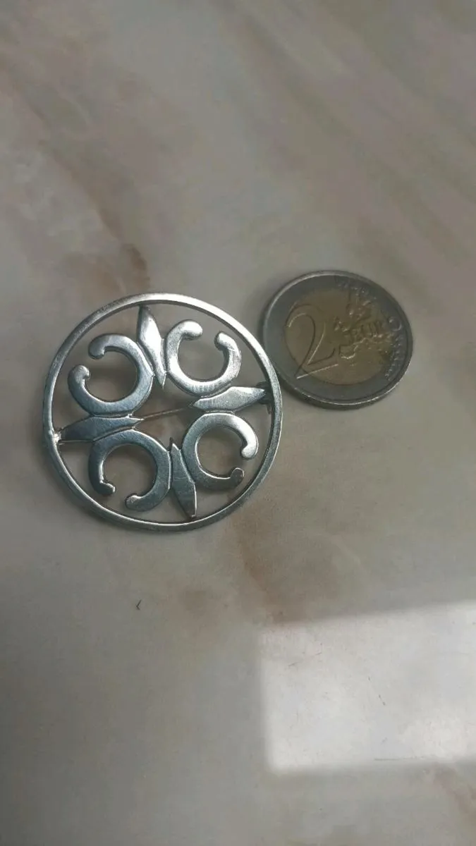 Stamped silver St Magnus brooch, D18, freepost - Image 2