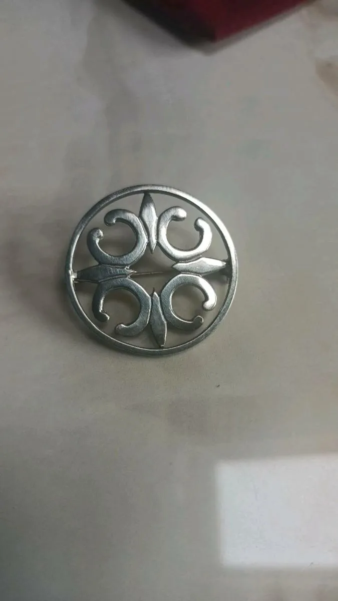 Stamped silver St Magnus brooch, D18, freepost - Image 3