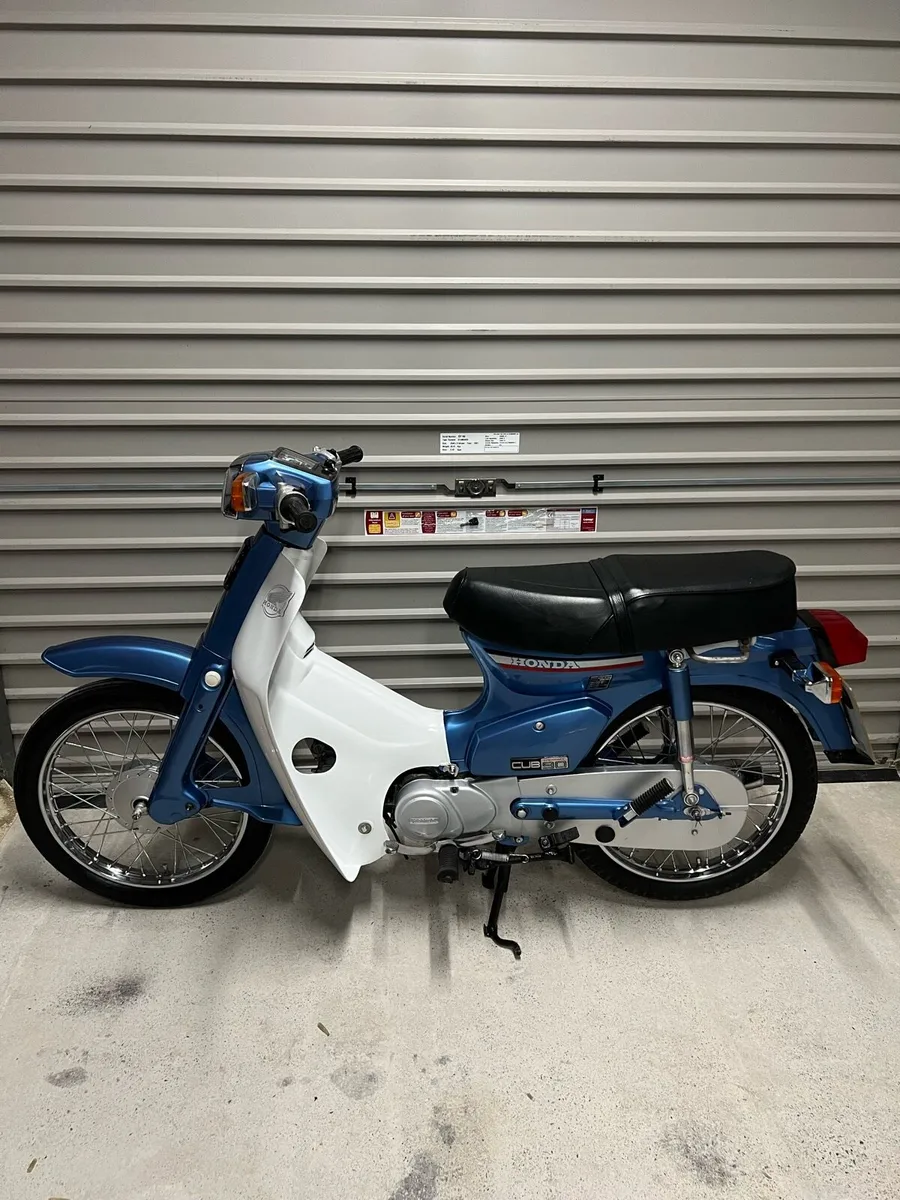 Honda c90 - Image 1