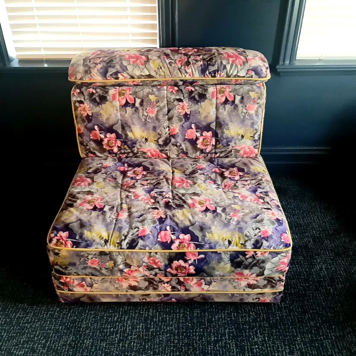 Seat - Image 1