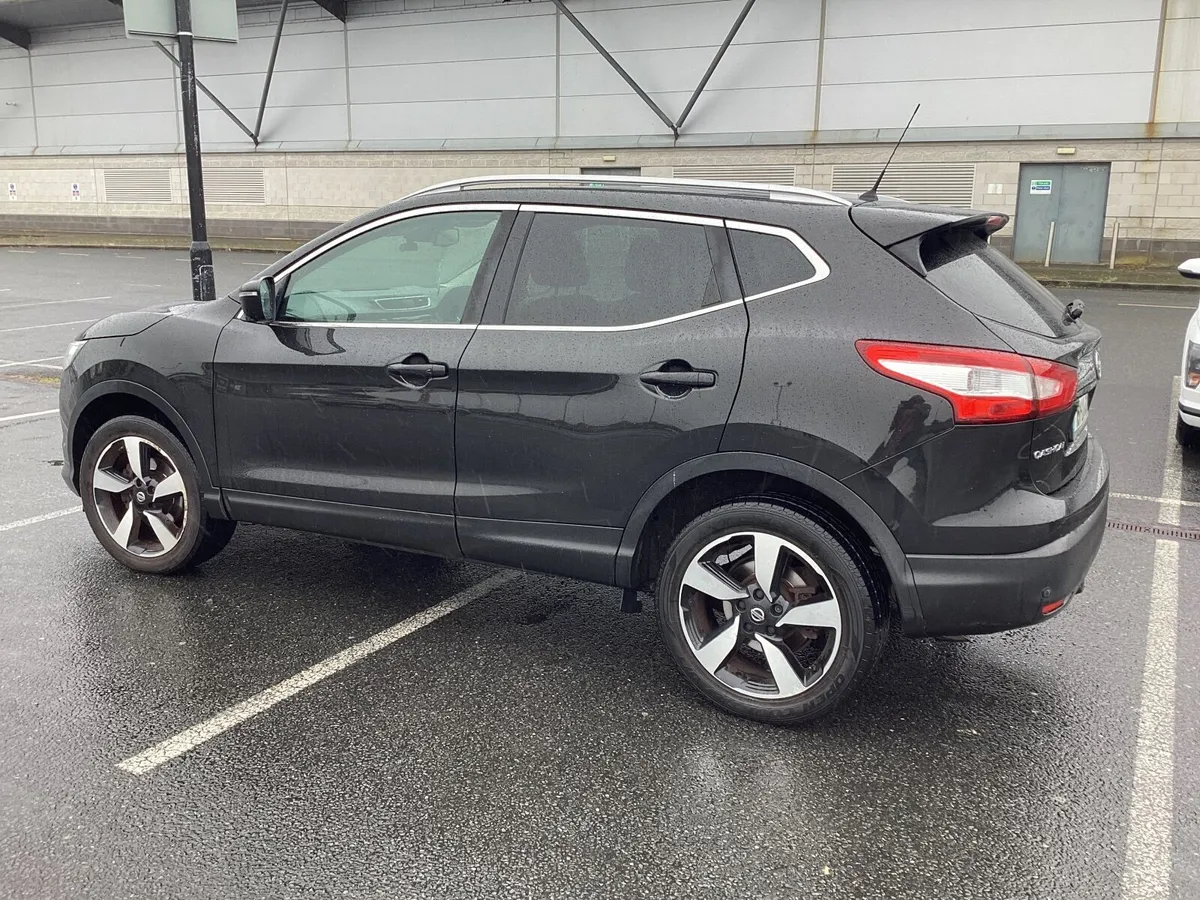 Nissan Qashqai 2015 (New NCT - High Spec) - Image 1