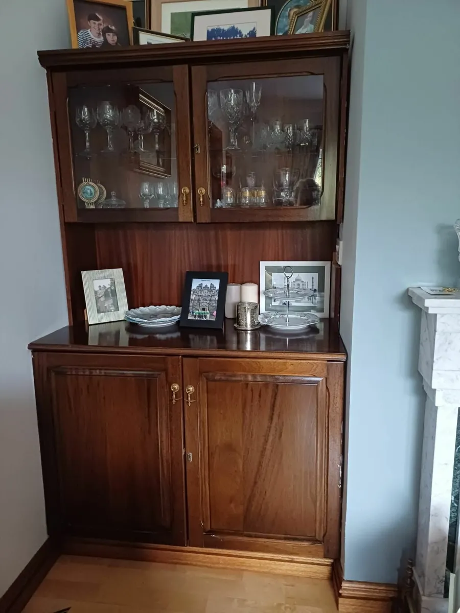 Living Room Cabinet - Image 1