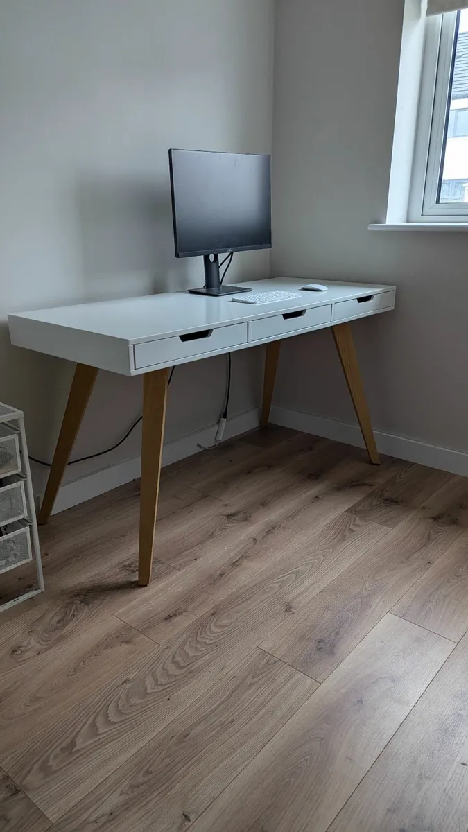 Harvey Norman desk - Image 1