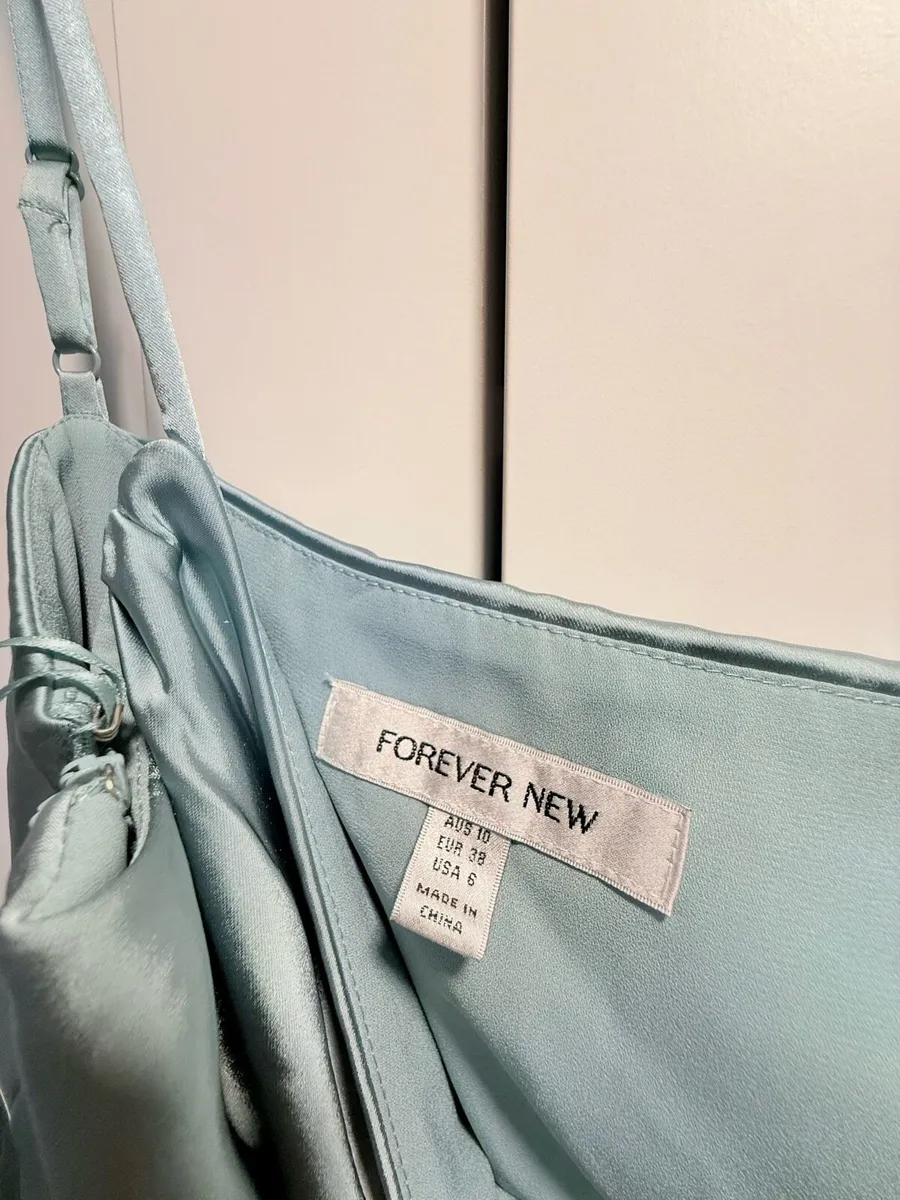 Forever New guest wedding dress - Image 2