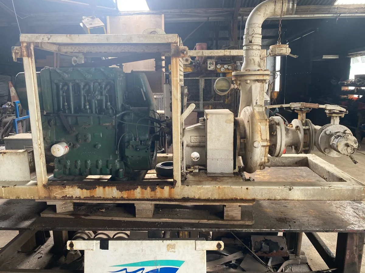 Lister Petter flat top engine with 3” water pump - Image 2