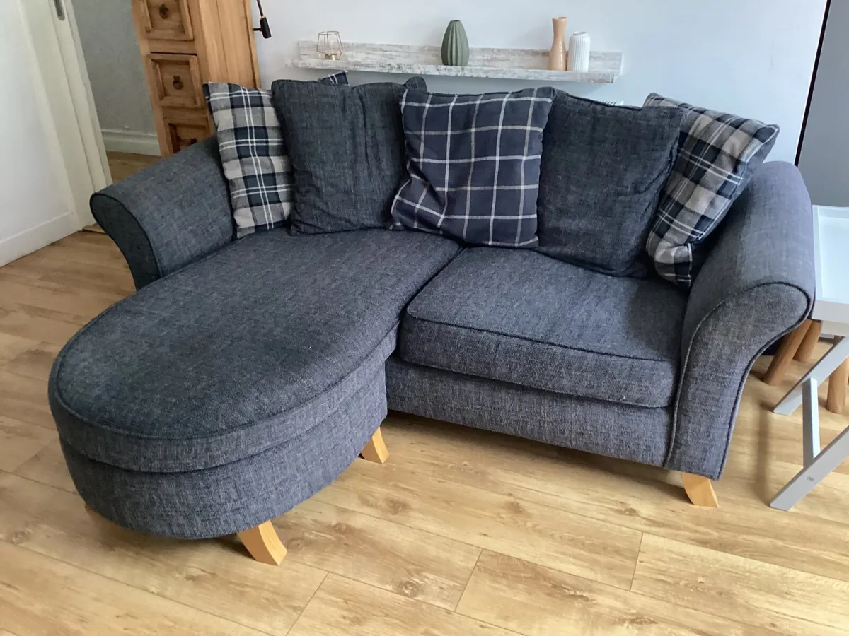 2 Seater Sofa - Image 2