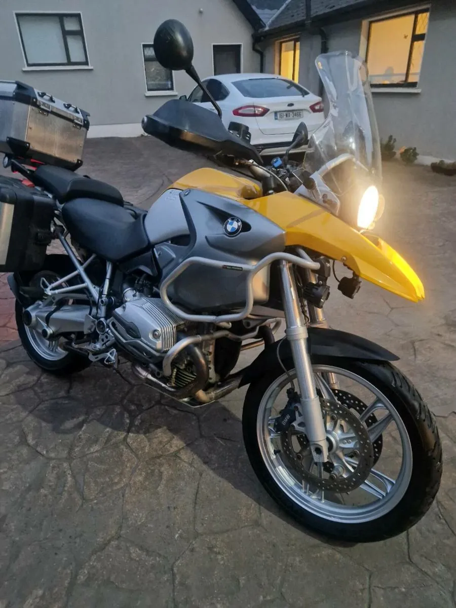 Bmw 1200gs - Image 1
