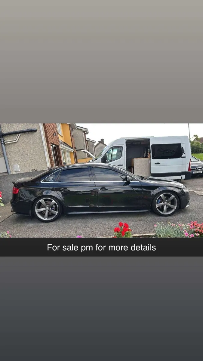 Audi A4 - Image 1