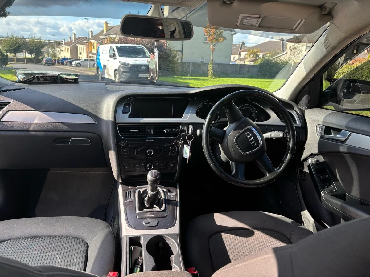 Audi A4 - Image 4