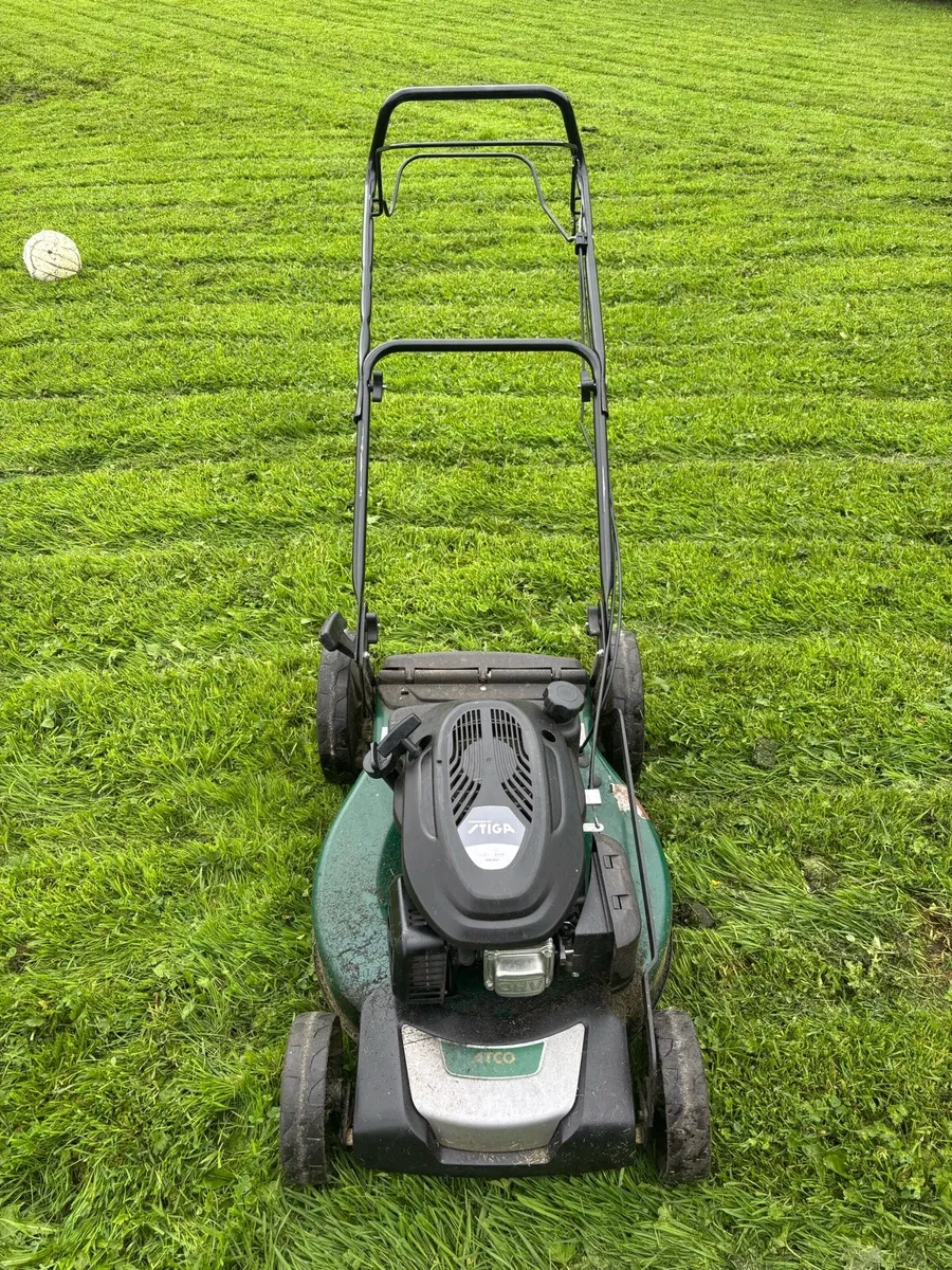 Lawnmower *ON HOLD* - Image 1