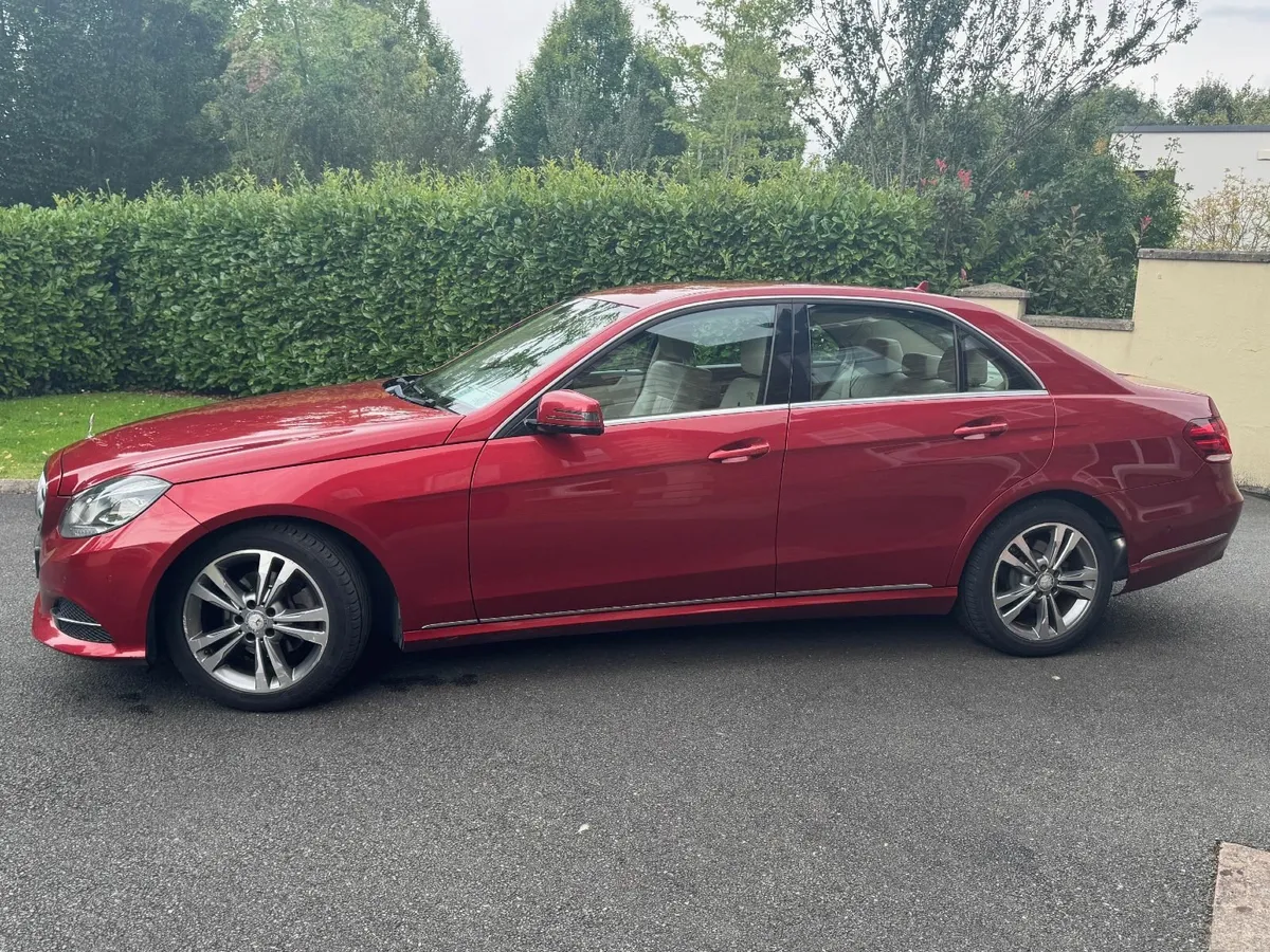 Mercedes-Benz E-Class 2015 - Image 1