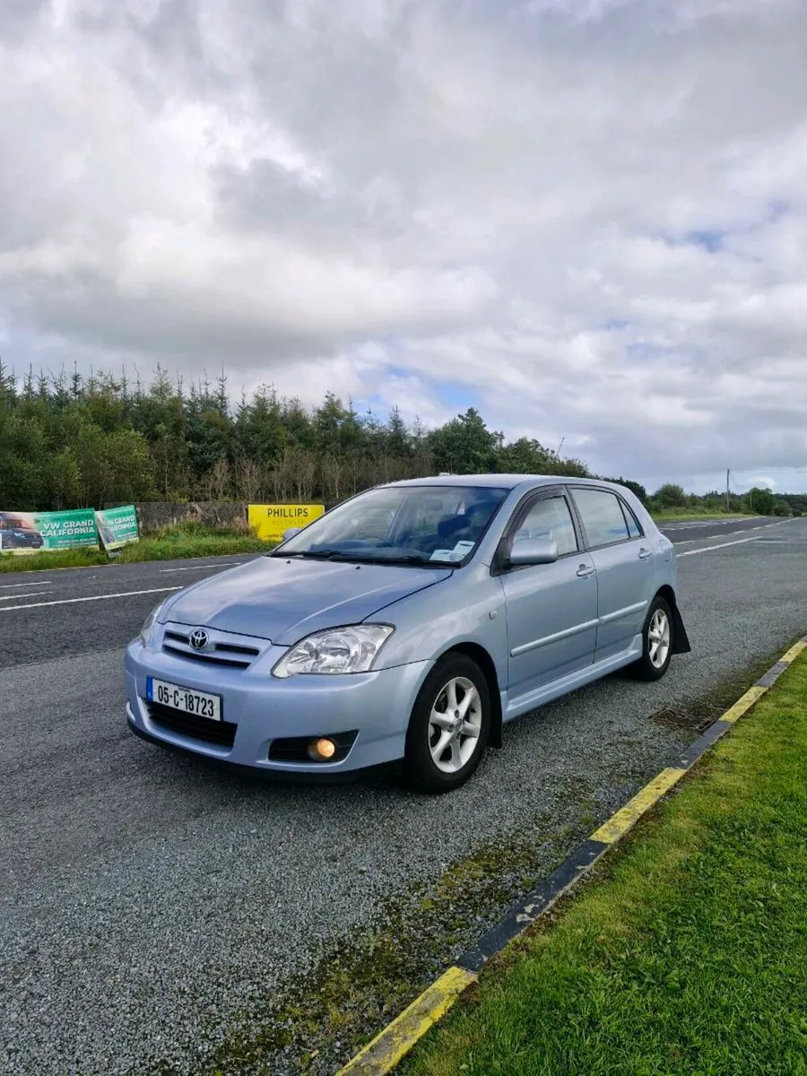 Toyota corolla - Image 2