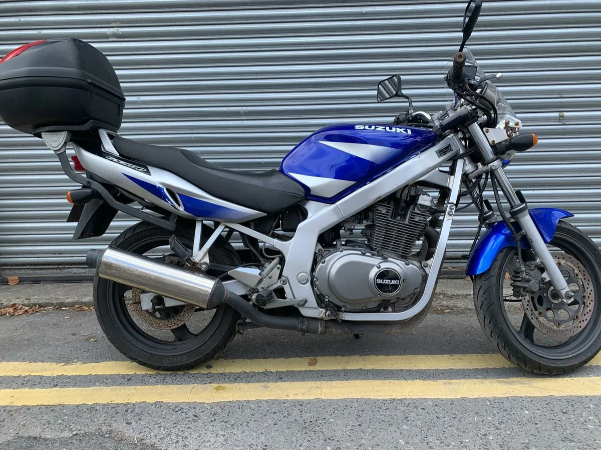 Suzuki GS500 - Image 1