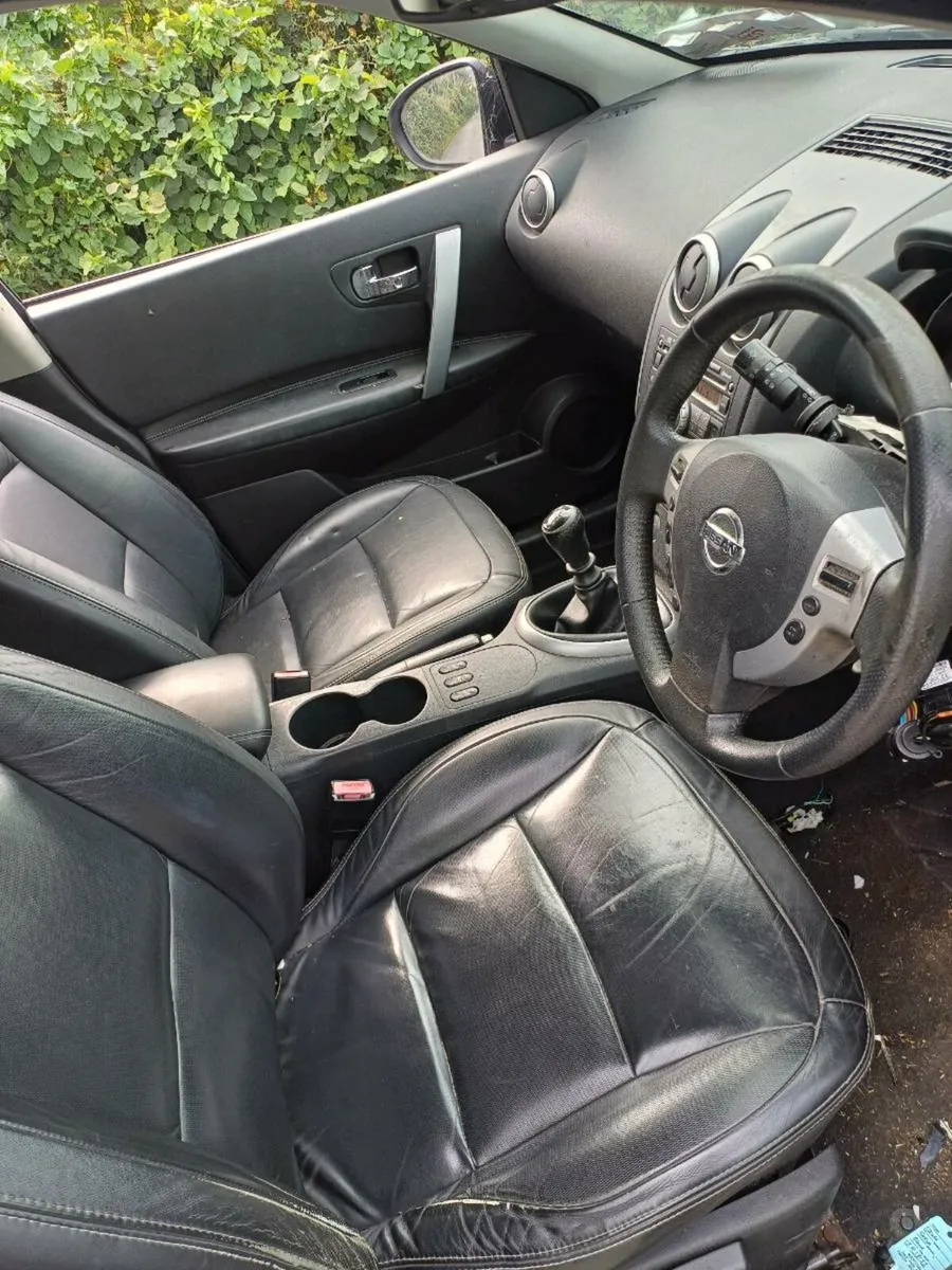 NISSAN QASHQAI 2008 DIESEL - Image 4